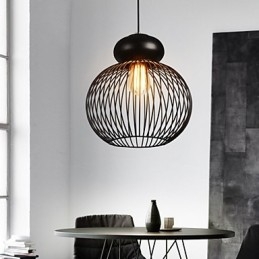 Luminária pendente de metal com design retrô