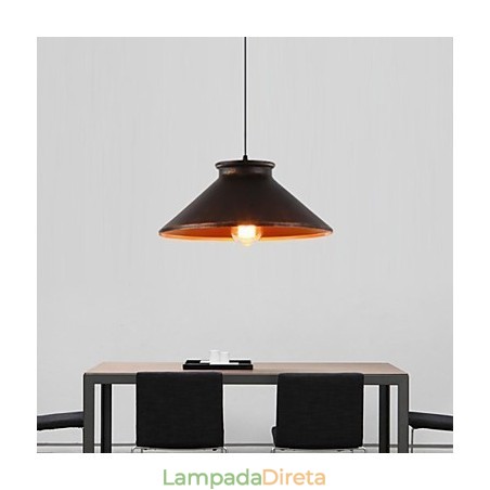 Luminária pendente de metal com design retrô Luminária pendente de metal com design retrô