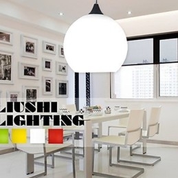 Lustre de vidro colorido simples e moderno