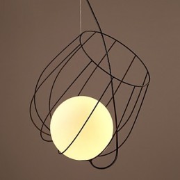 Luminária pendente de metal com design retrô