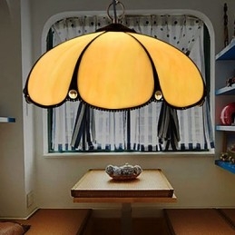 Lustre de vidro colorido de artes criativas rurais europeias que restauram formas antigas de luz de lâmpada