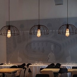 Luminária pendente de metal com design retrô