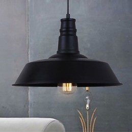Luminária pendente de metal com design retrô