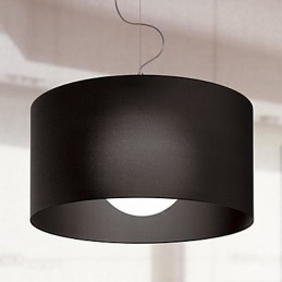 Luminária Pendente de Ferro com Abajur Preto