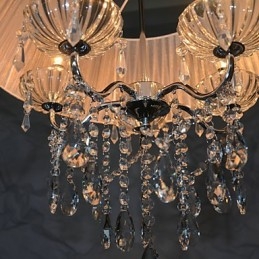 Padrão de pingente de 5 luzes delicadas e chiques com flor