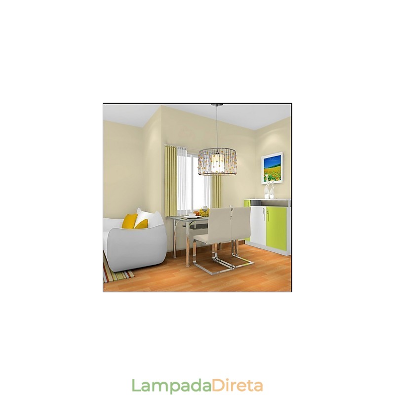 A única cabeça da lâmpada é composta por contas cilíndricas.
