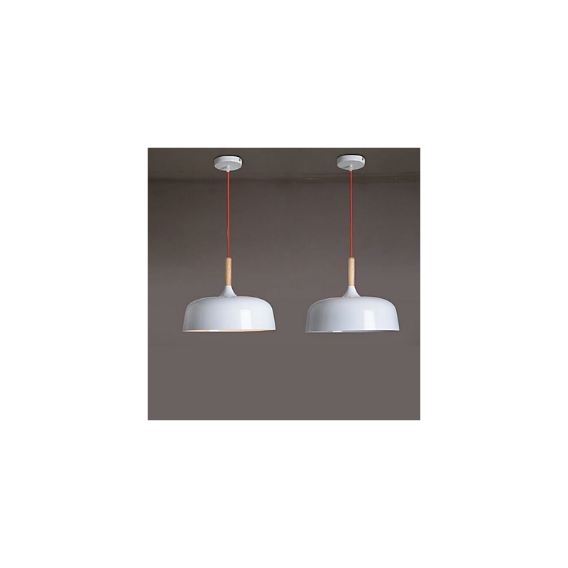 Luminária pendente de metal com pintura country