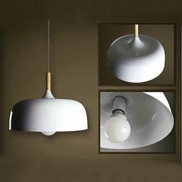 Luminária pendente de metal com pintura country