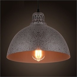 Luminária pendente vintage de metal com uma luz