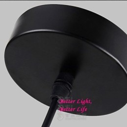 Luminária pendente vintage feita de corda com uma luz