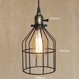 Indústria rural americana contratou uma única cabeça de lustre de ferro pequeno e criativo