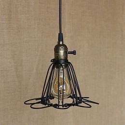 Indústria rural americana contratou uma única cabeça de lustre de ferro pequeno e criativo