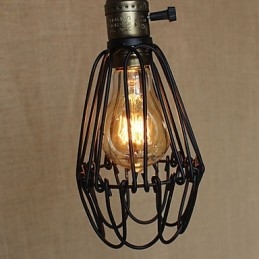 Indústria rural americana contratou uma única cabeça de lustre de ferro pequeno e criativo