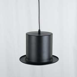 Luminária pendente de metal com pintura retrô para garagem