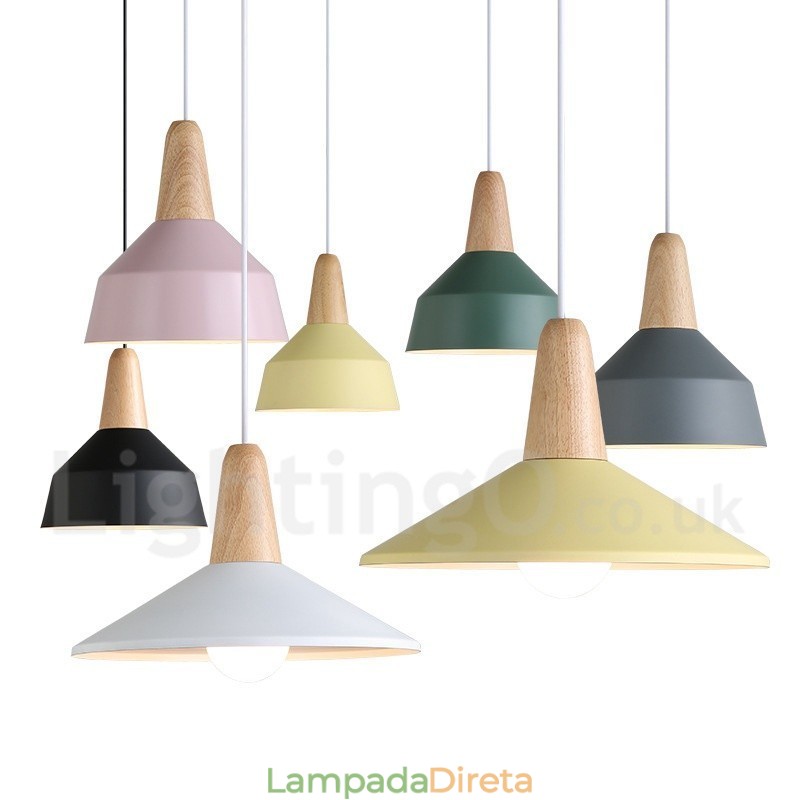 Luminária pendente moderna contemporânea de madeira e metal multicolorida