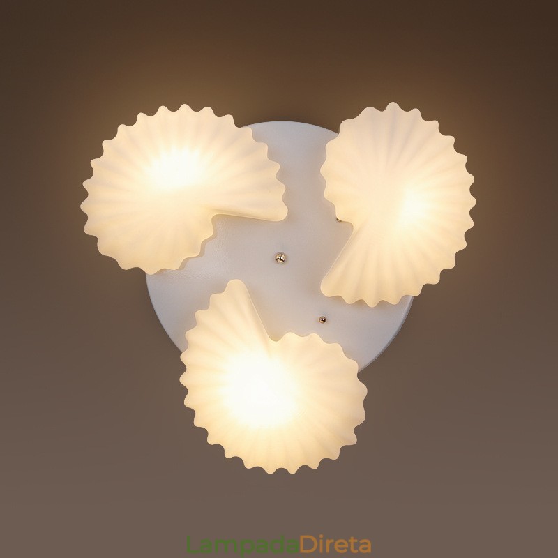 Lustre Integrado Clássico Tradicional de 3 Luzes com Sombra de Vidro