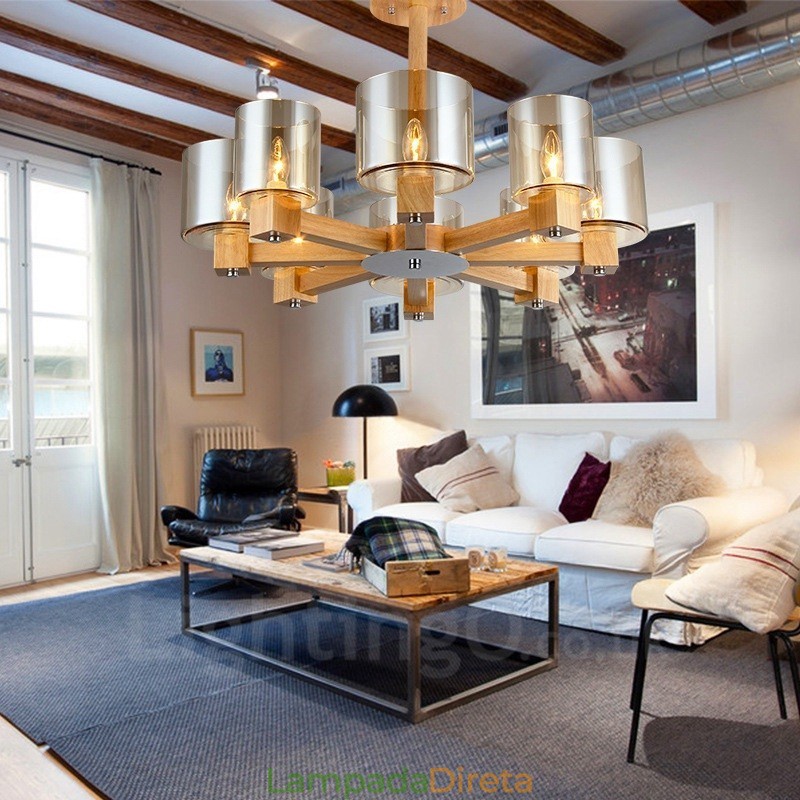 Lustre moderno contemporâneo de madeira clara estilo nórdico com cúpula de vidro