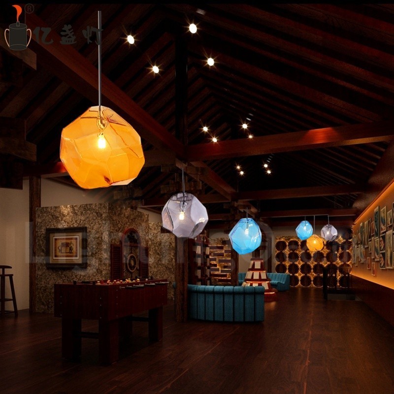 1 luminária pendente rústica Lodge com cúpula de vidro
