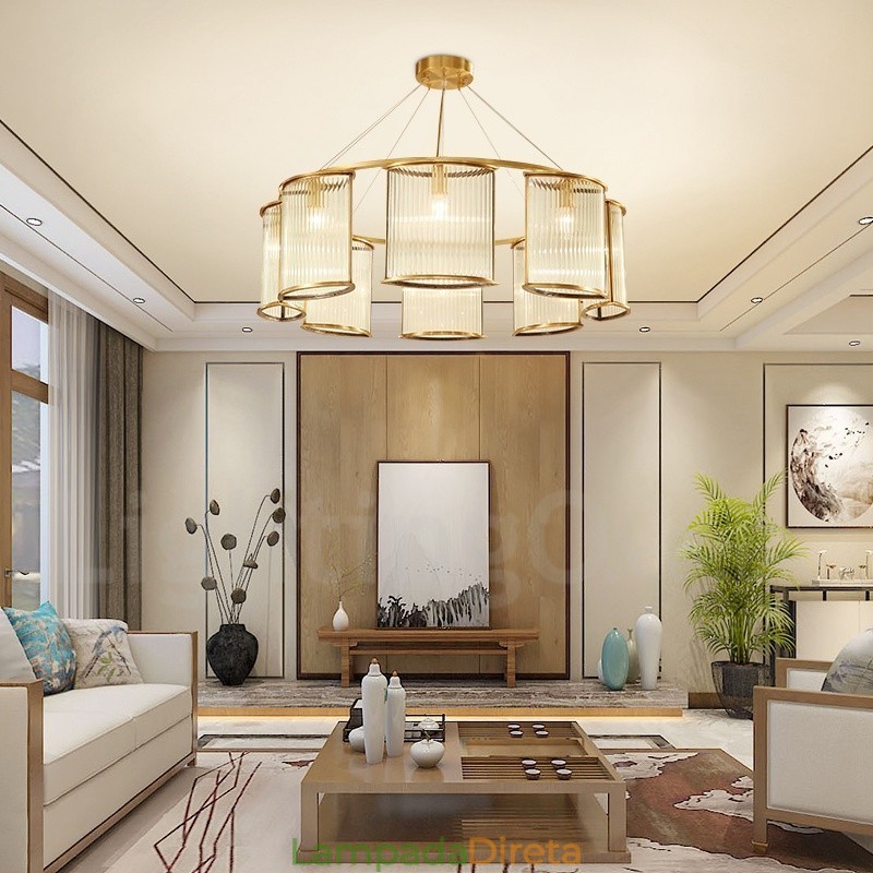 Lustre de pingente de latão luxuoso retrô rústico de 8 luzes com cúpula de vidro