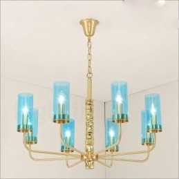 Lustre moderno contemporâneo de latão com 8 luzes e cúpula de vidro