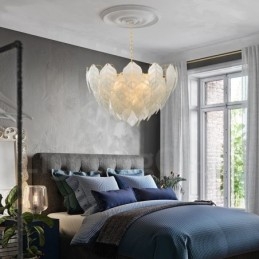 Luminária pendente moderna contemporânea de aço com 4 luzes e cúpula de vidro