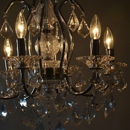 Luminária de teto com 6 luzes