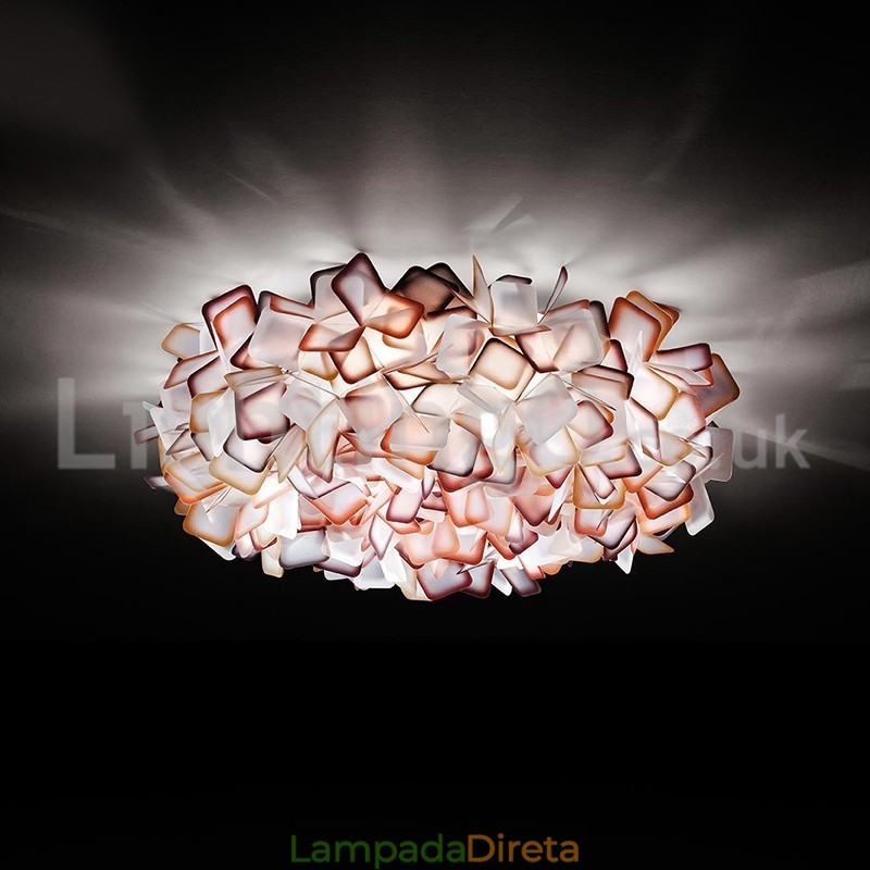 Fonte de luz moderna com três luzes de teto embutidas com comutação de cores