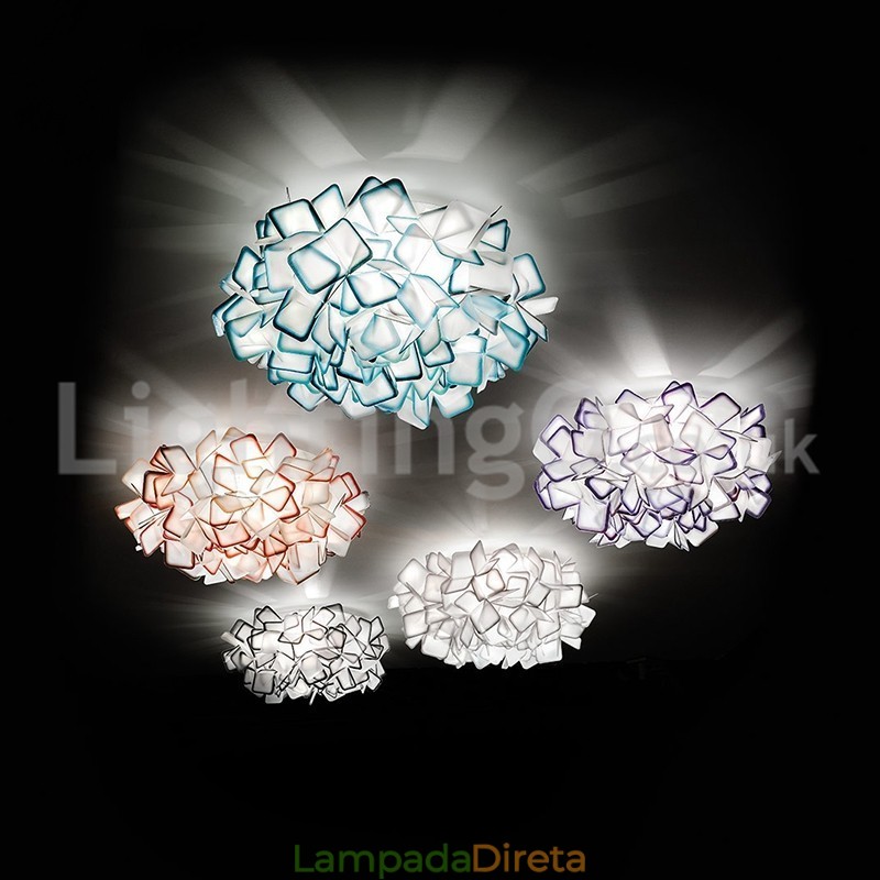 Fonte de luz moderna com três luzes de teto embutidas com comutação de cores
