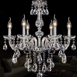 Lustre de luxo com 6 luzes em destaque