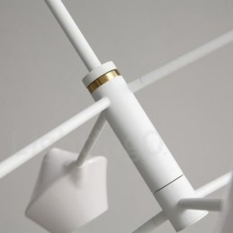 Lustre moderno e contemporâneo com cúpulas de acrílico branco e preto
