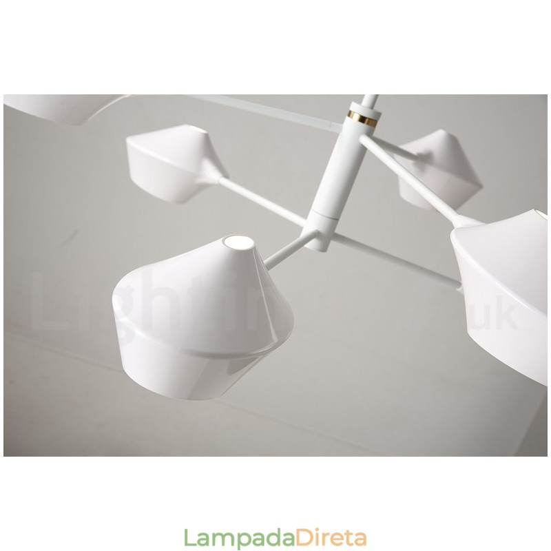 Lustre moderno e contemporâneo com cúpulas de acrílico branco e preto