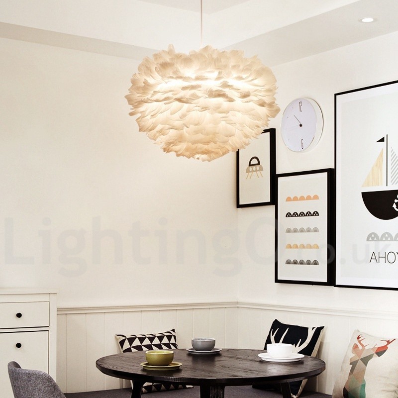 Lustre de penas multicolorido moderno e contemporâneo