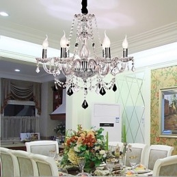 Lustre de luxo com 6 luzes em destaque