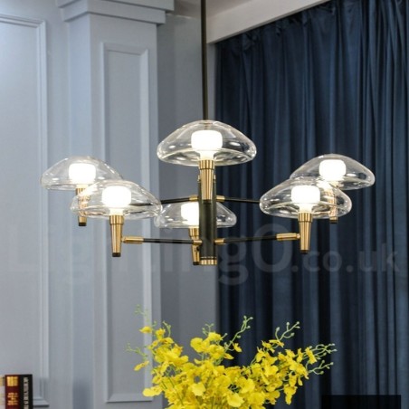 Lustre de 6 luzes com acabamento pintado galvanizado e cúpulas de vidro Lustre de 6 luzes com acabamento pintado galvanizado e cúpulas de vidro