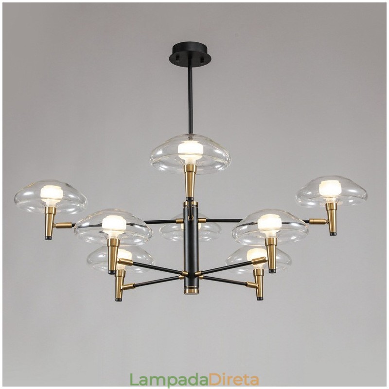 Lustre de 8 luzes com acabamento pintado galvanizado e cúpulas de vidro