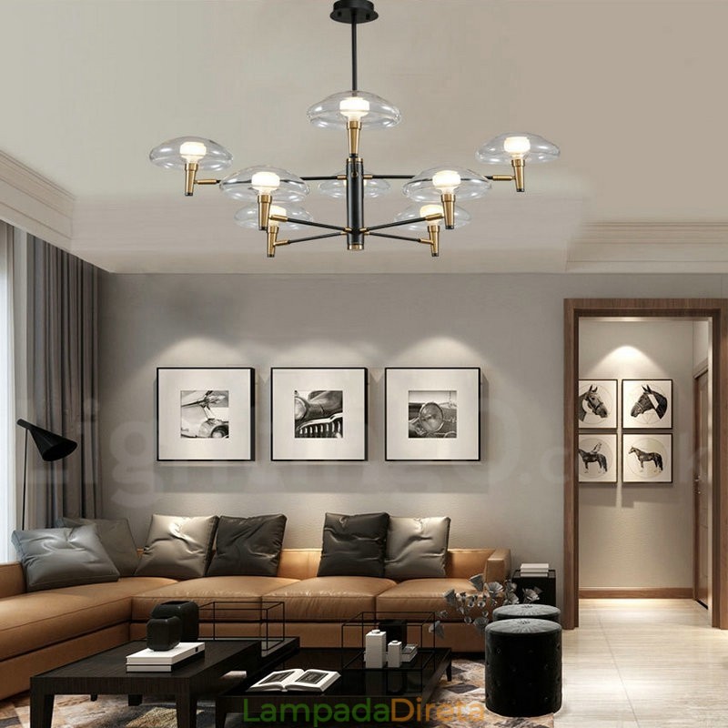 Lustre de 8 luzes com acabamento pintado galvanizado e cúpulas de vidro