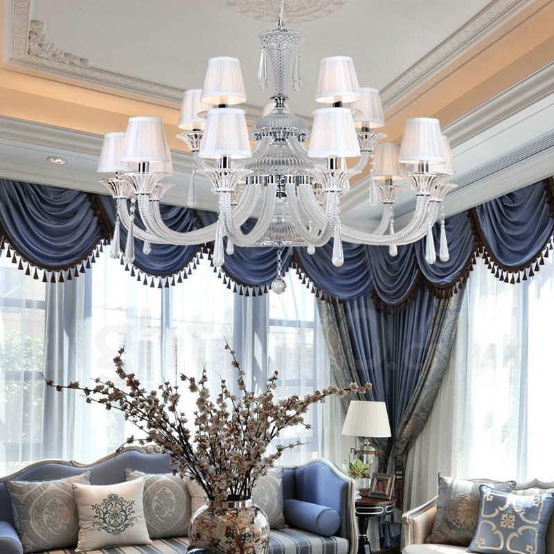 Lustre de cristal transparente para velas