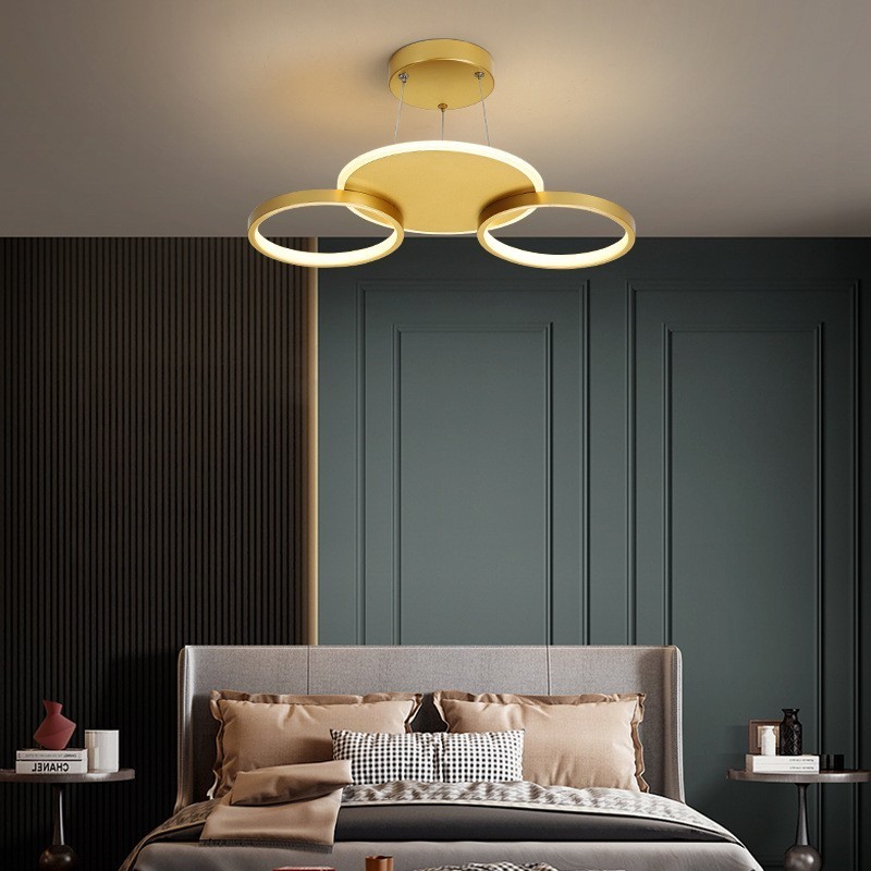 Lustre de teto circular estilo nórdico moderno e contemporâneo dourado com controle remoto também pode ser usado como luz de parede
