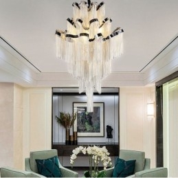 Luminária pendente moderna e elegante com borla