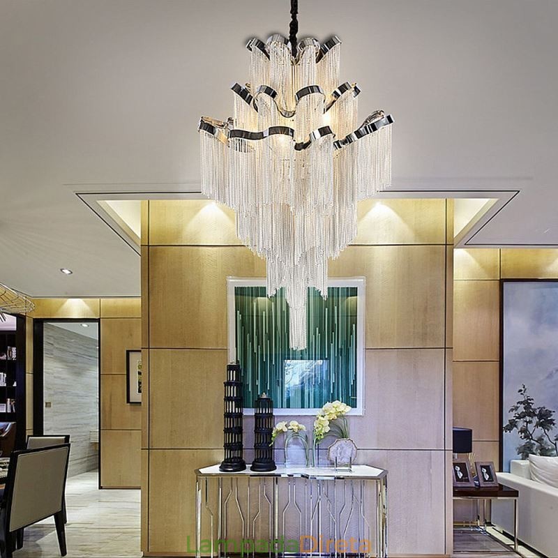 Luminária pendente moderna e elegante com borla