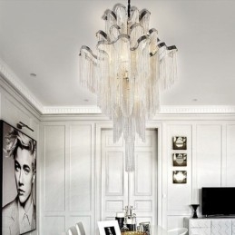 Luminária pendente moderna e elegante com borla