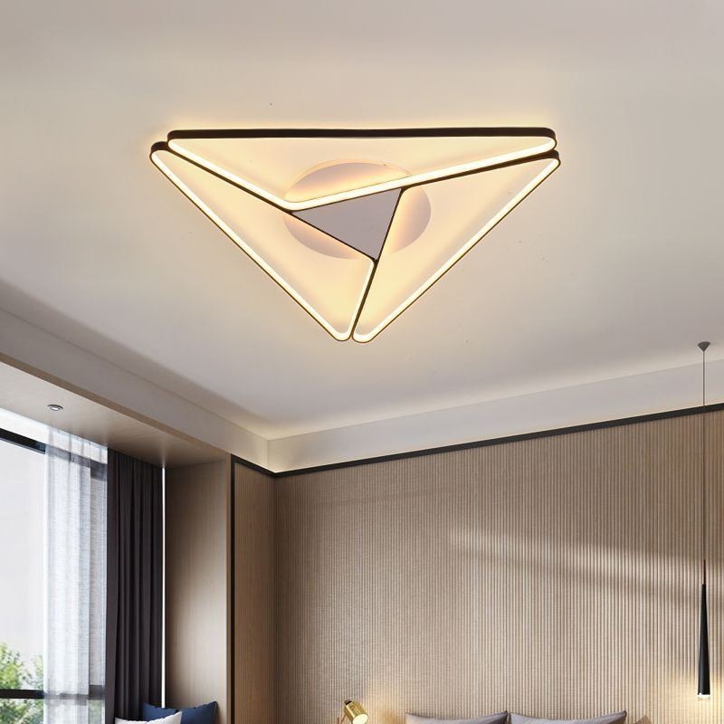 Luminária de teto triangular minimalista embutida