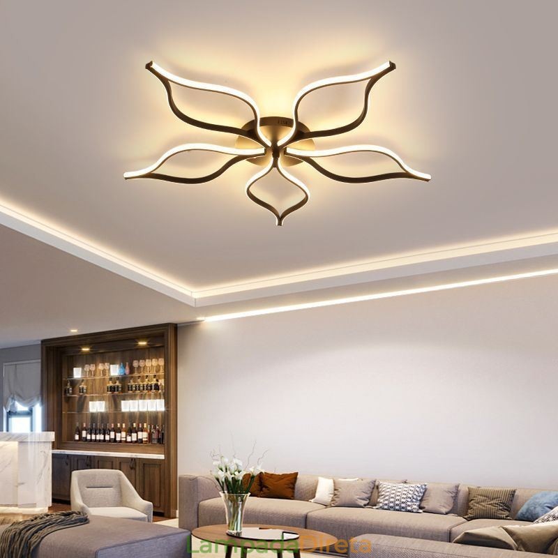 Luminária de teto minimalista com cinco folhas e flor embutida