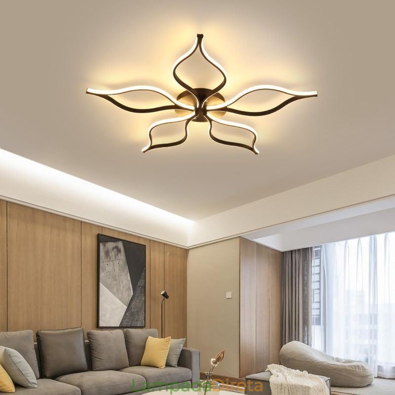Luminária de teto minimalista com cinco folhas e flor embutida