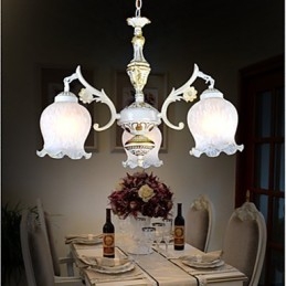 Lustre Três Luzes Branco Europeu Retro Clássico