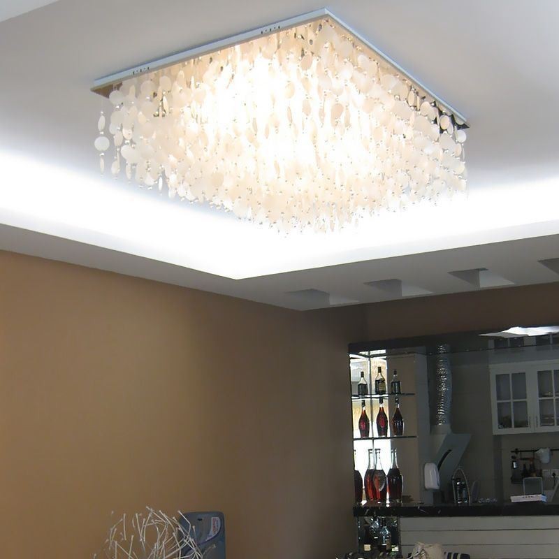 Lustre de teto moderno com concha branca e montagem embutida
