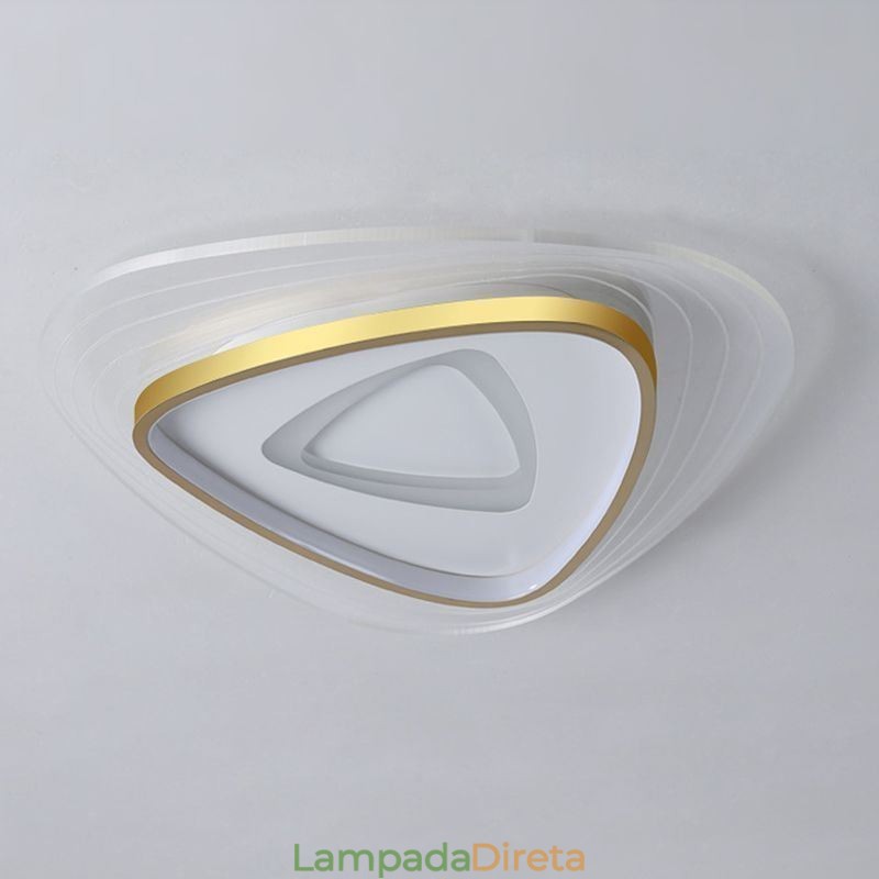 Luminária de teto triangular embutida