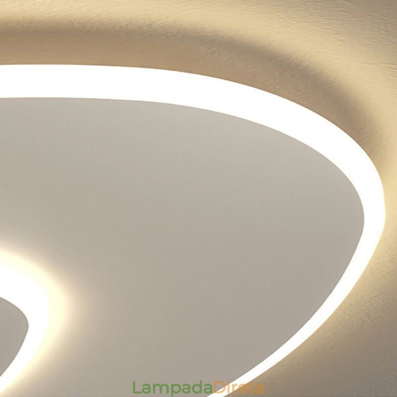 Iluminação de teto triangular duplo de montagem embutida