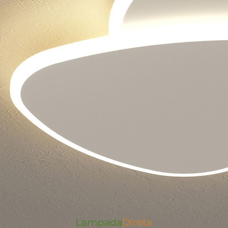Iluminação de teto triangular duplo de montagem embutida