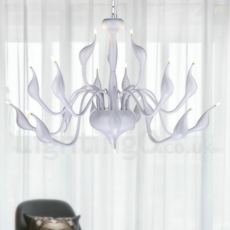 Lustre moderno de cisne de aço inoxidável com 18 luzes G4 com acabamento branco